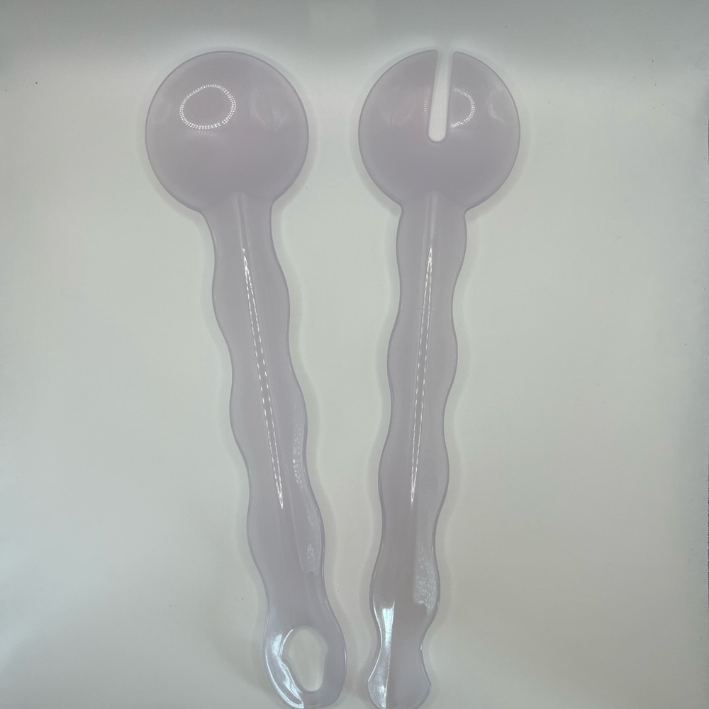 Lavender Tupperware Salad tongs